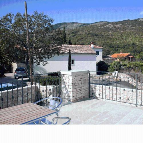 Apartments Villa Ina Brseč Εξωτερικό φωτογραφία